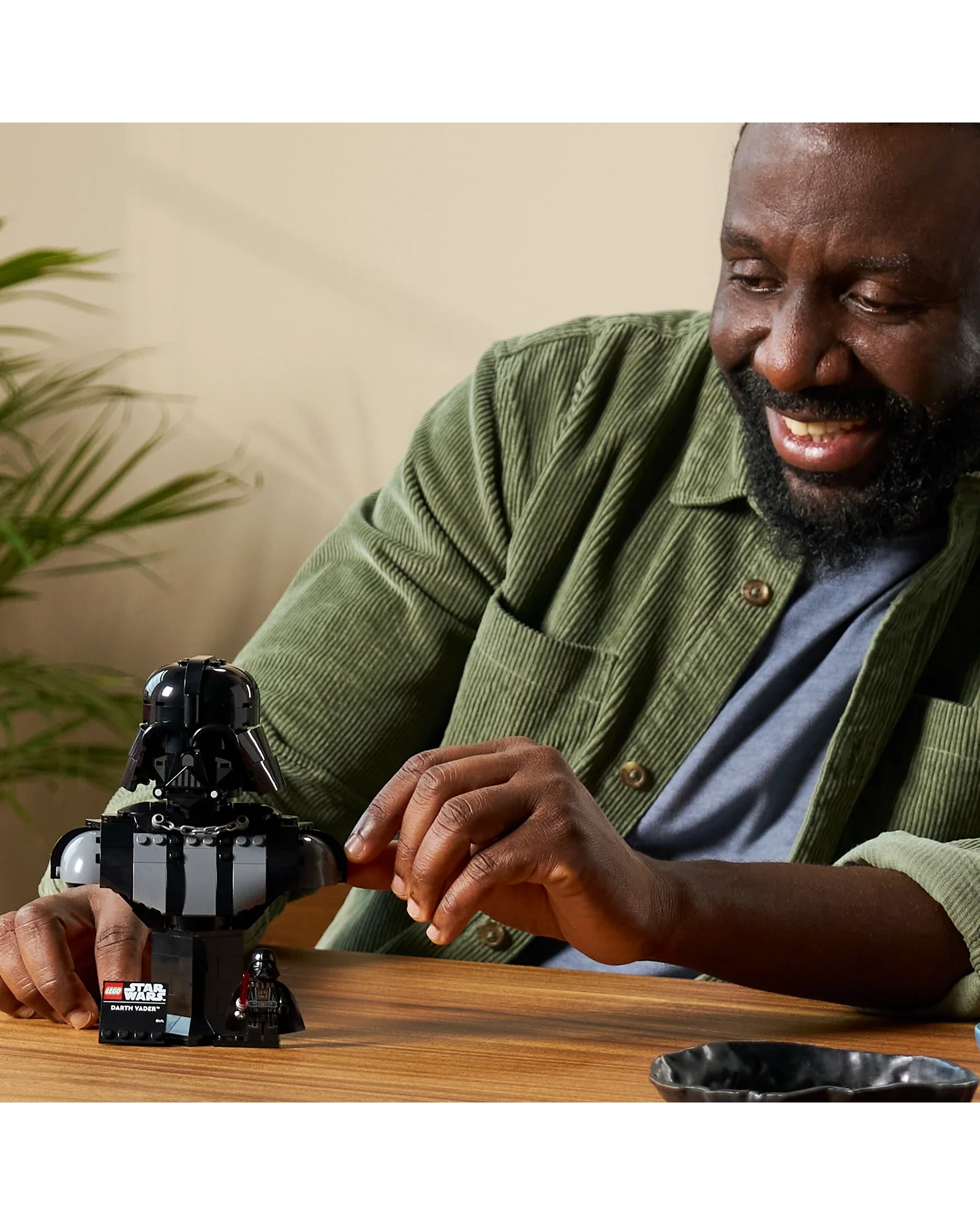 75439 Darth Vader Bust - Image 3