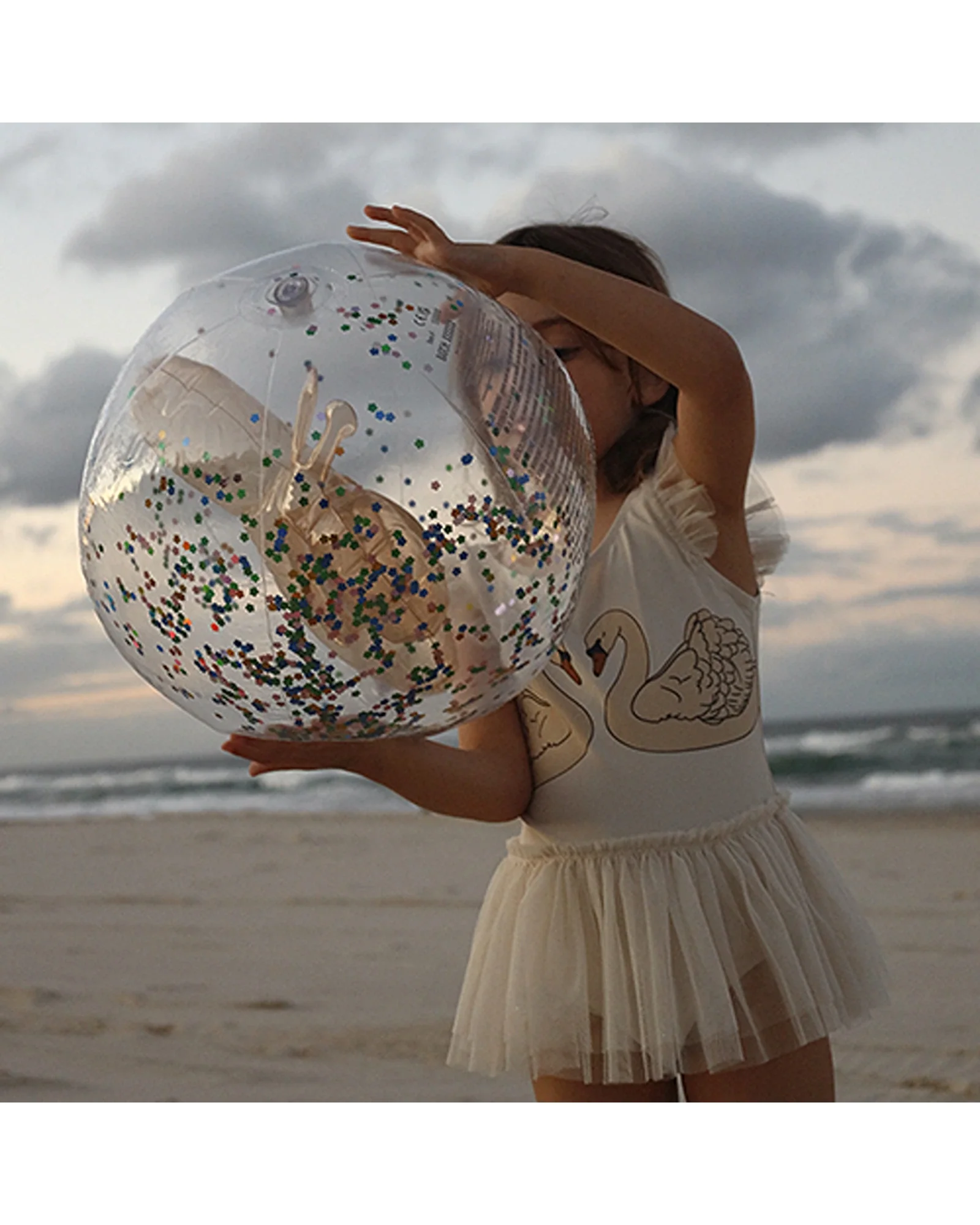 Sunnylife 3D Inflatable Beach Ball Cotton Candy Glitter - Image 4
