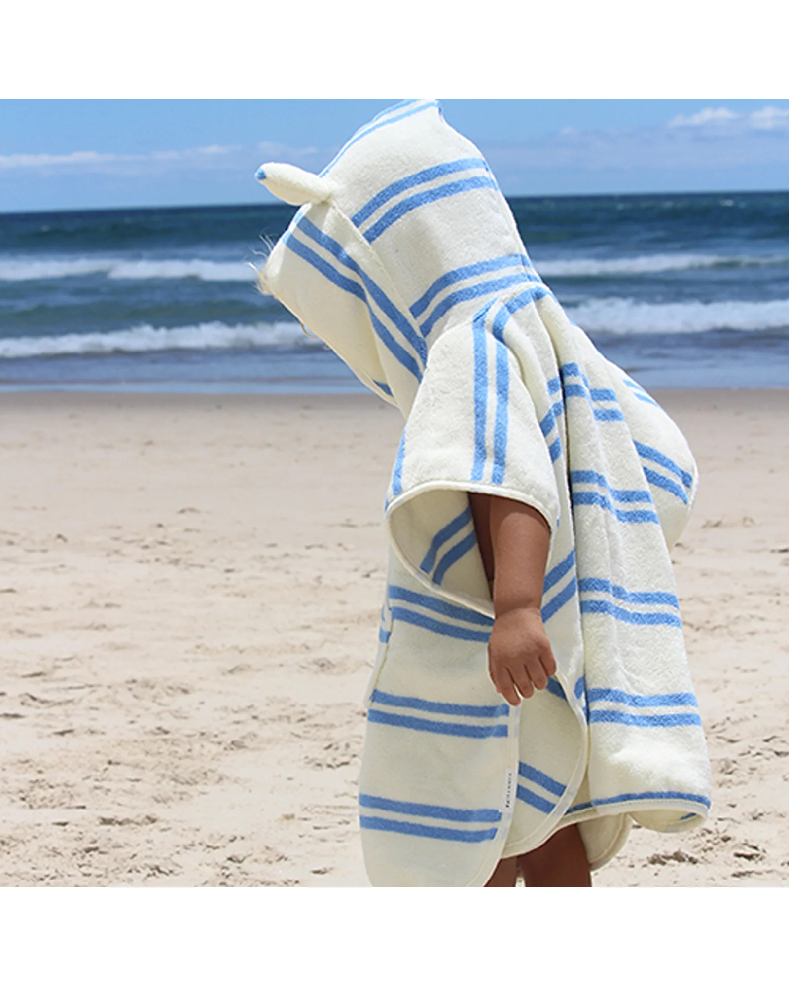 Sunnylife Kids Character Hooded Towel Sammy the Seagull Blue Stripe - Image 5