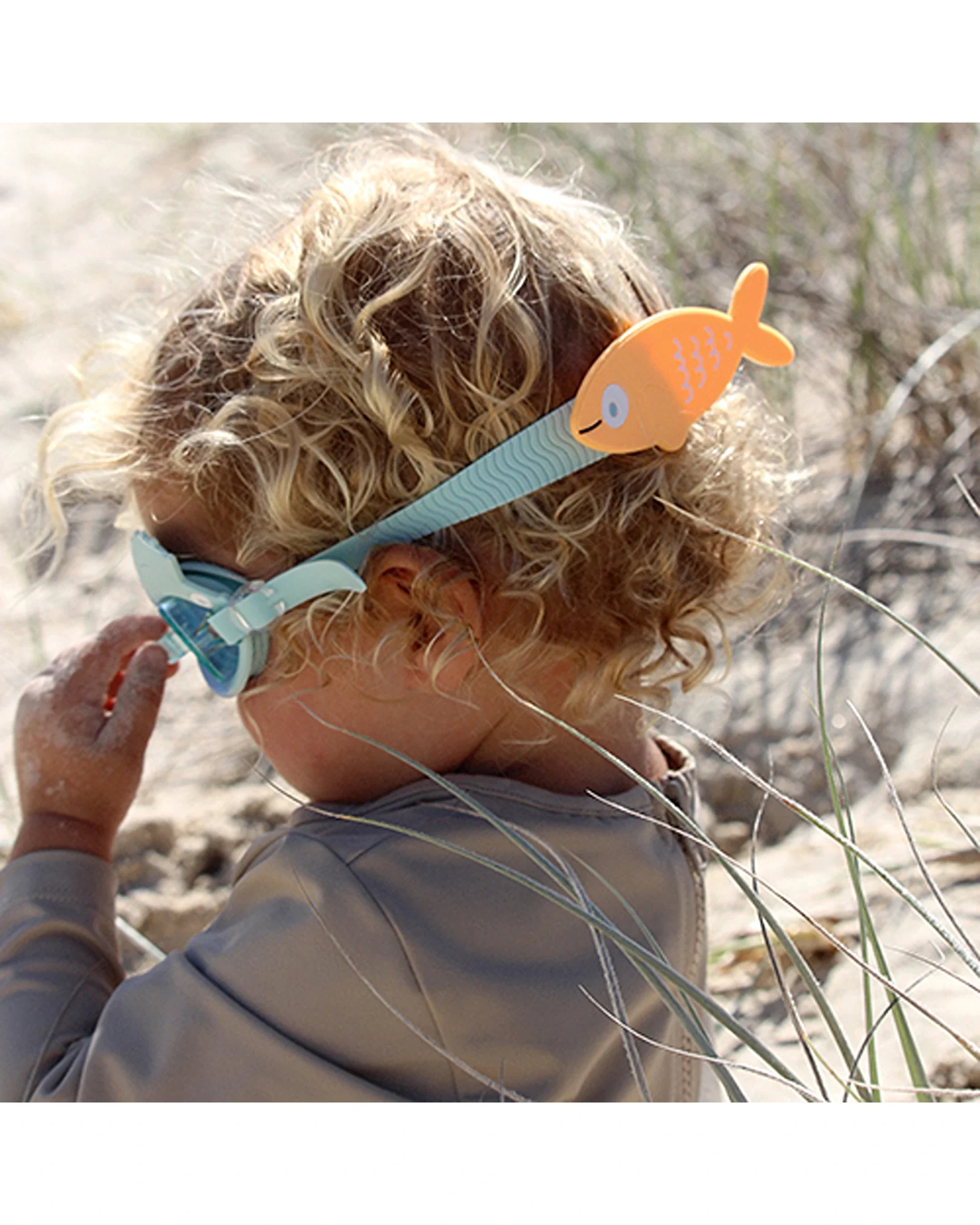 Sunnylife Kids Swim Goggles Finn the Fish Aqua Blue