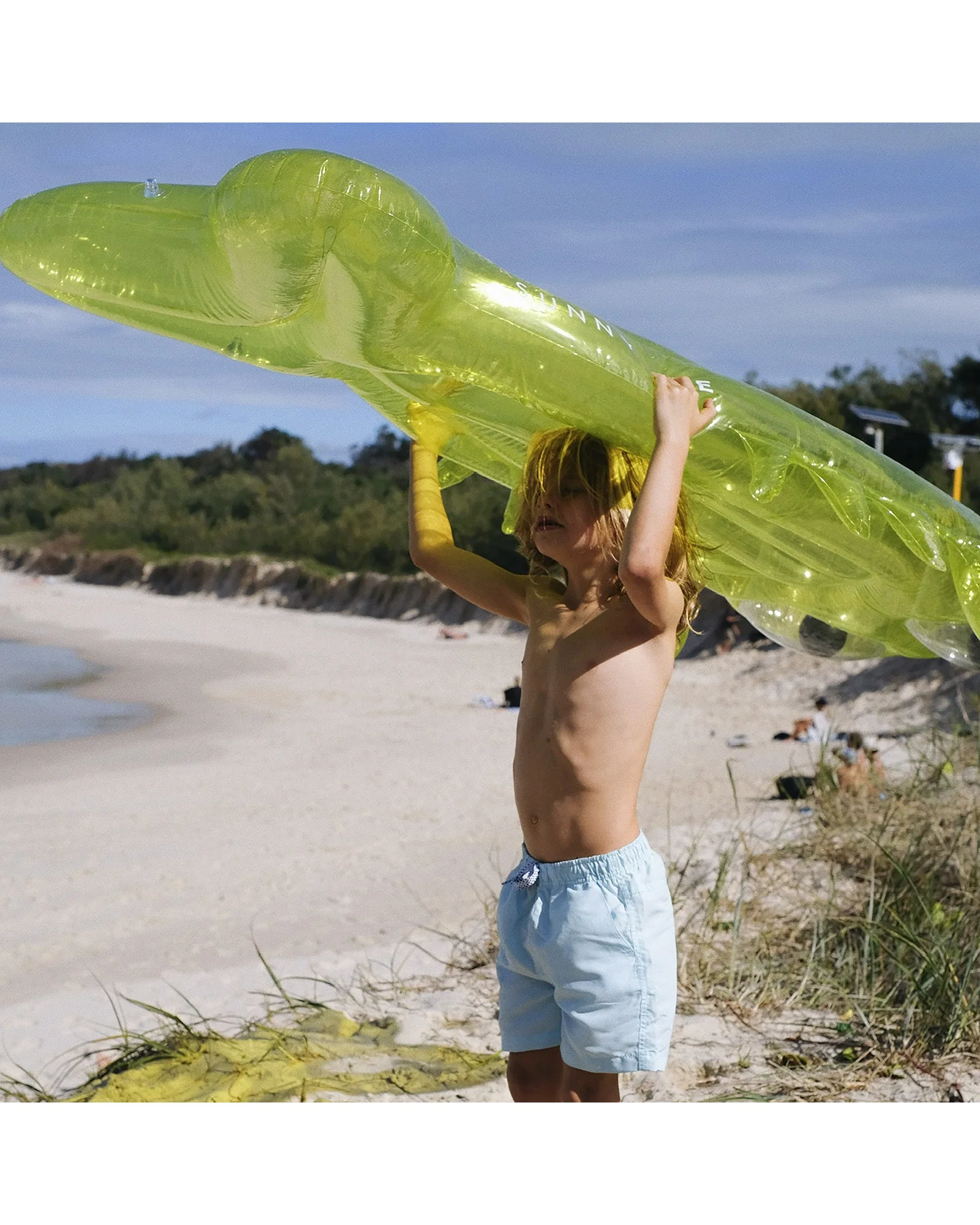 Sunnylife Luxe Lie On Float Sonny the Sea Creature Citrus - Image 2