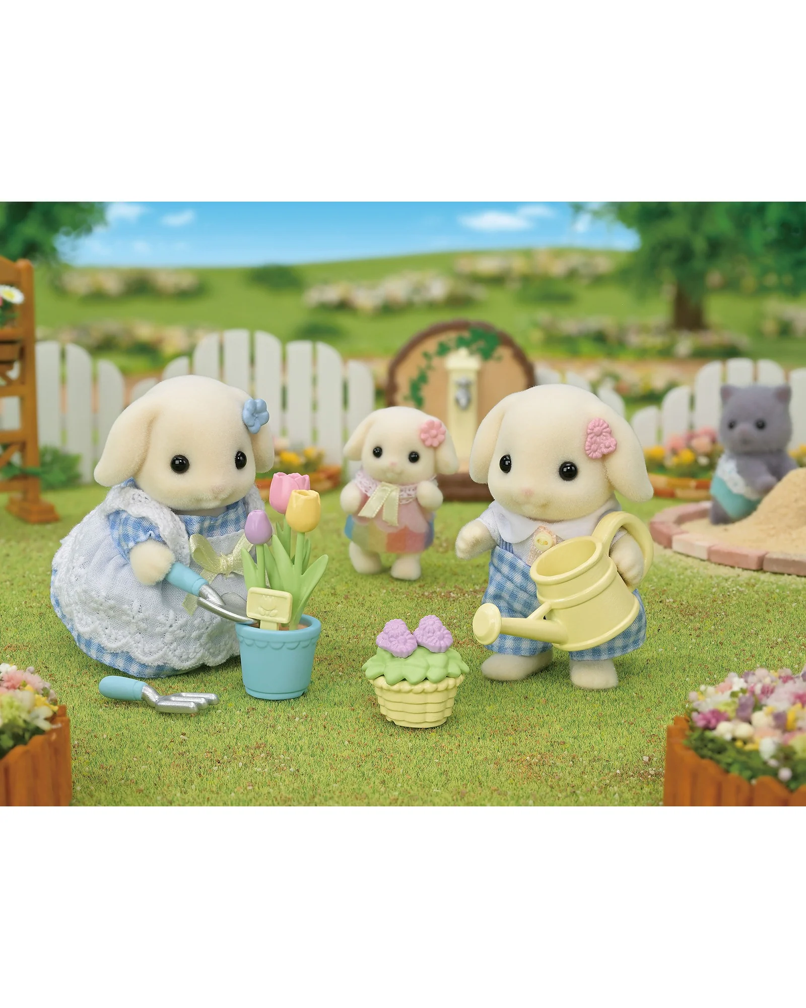 Sylvanian Families Blossom Gardening Set - Image 2