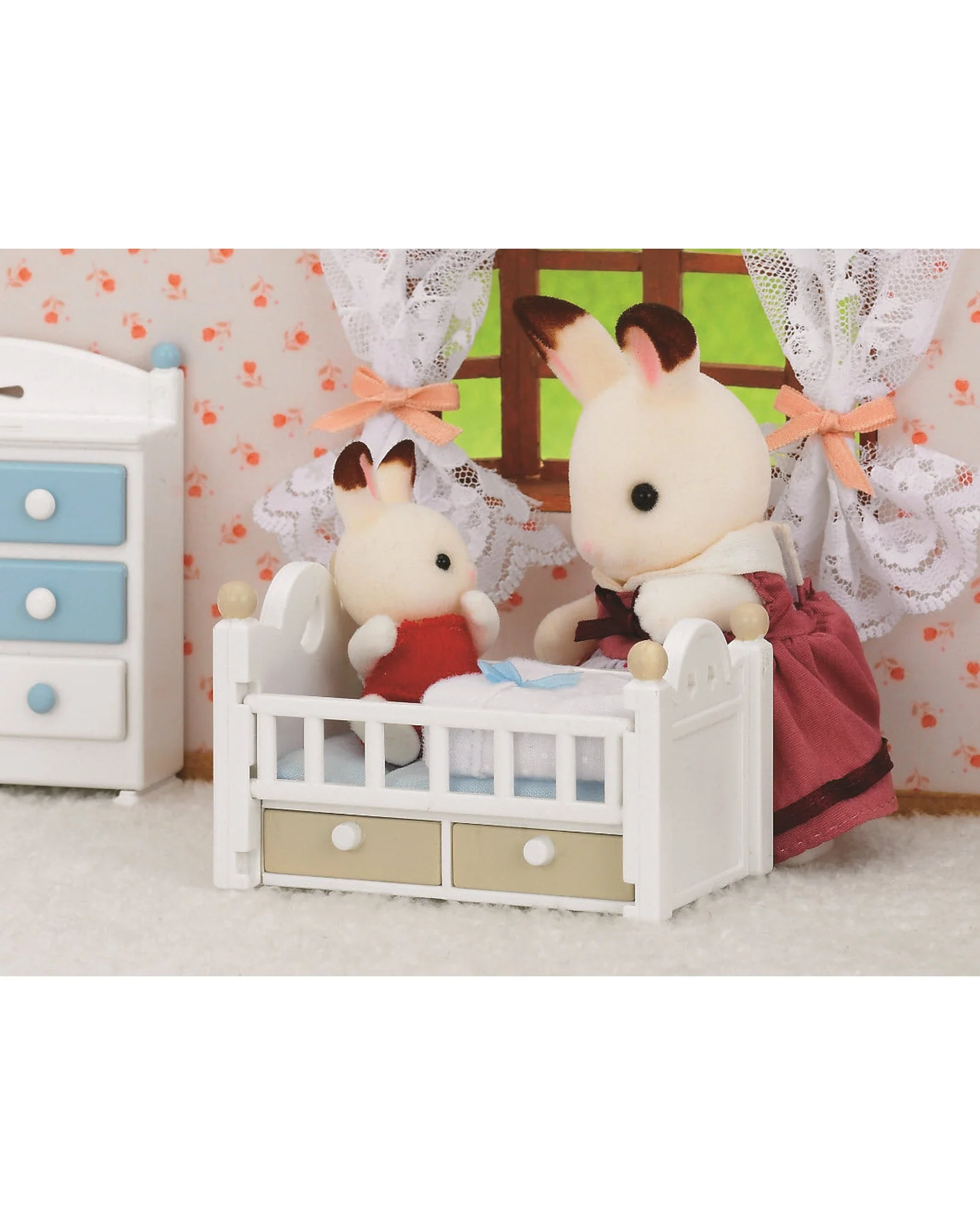 Sylvanian Families Chocolate Rabbit Baby Set - Image 2