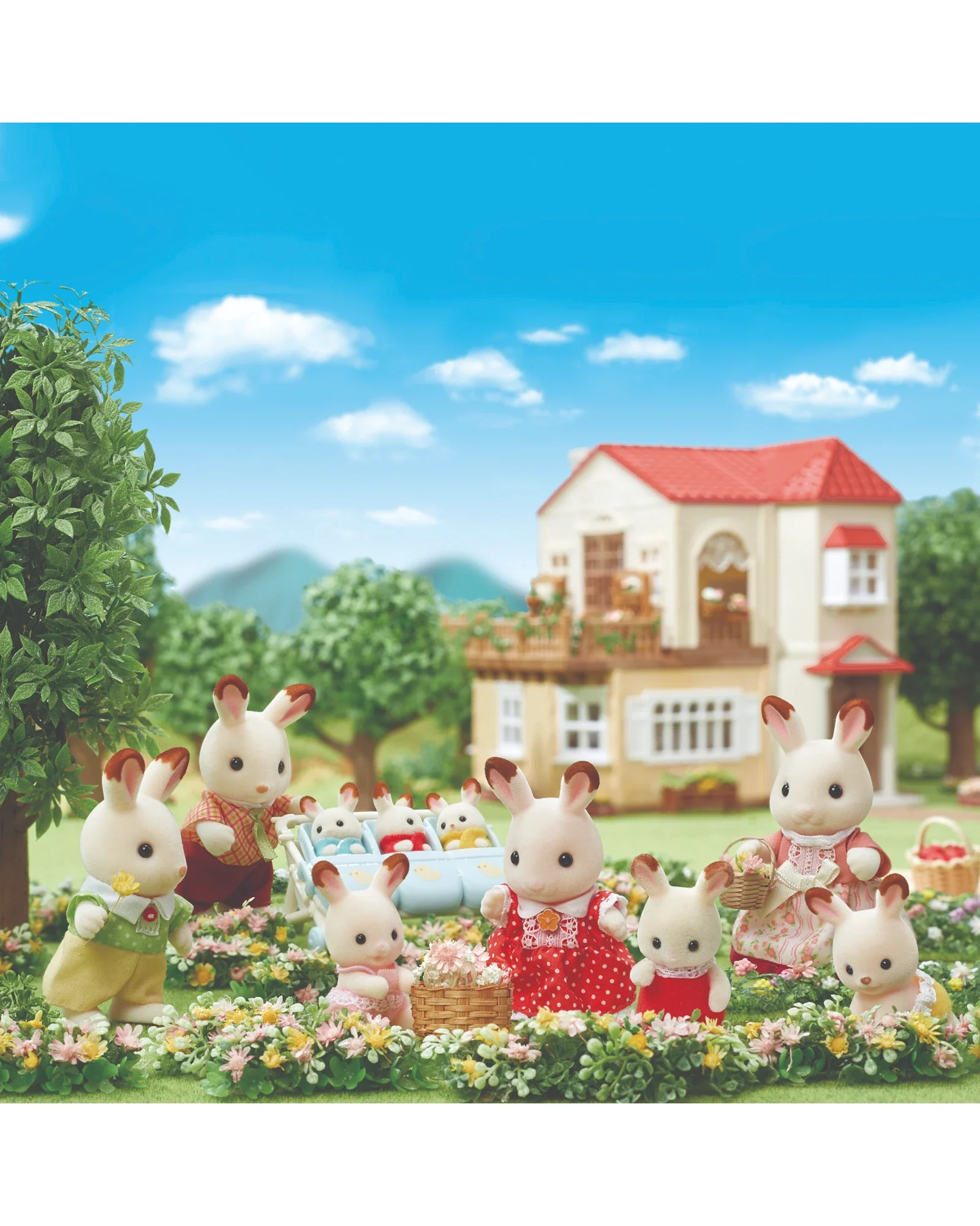 Sylvanian Families Chocolate Rabbit Family - Image 3