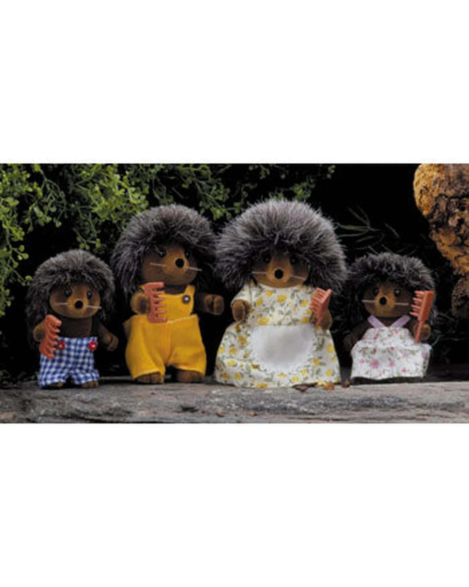 Sylvanian Families Hedgehog Family - Image 2