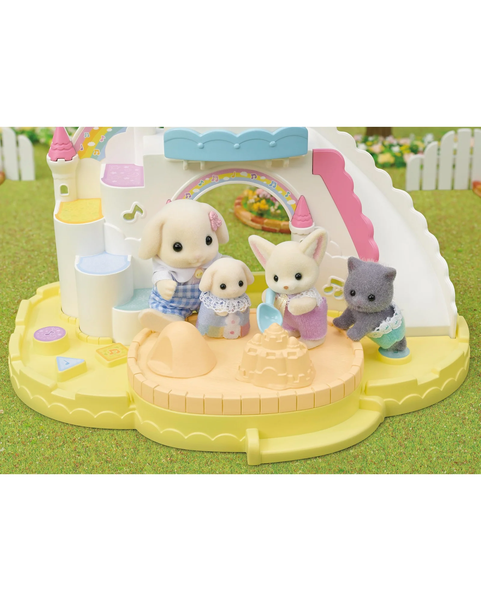 Sylvanian Families Nursery Sandbox and Pool - Image 5