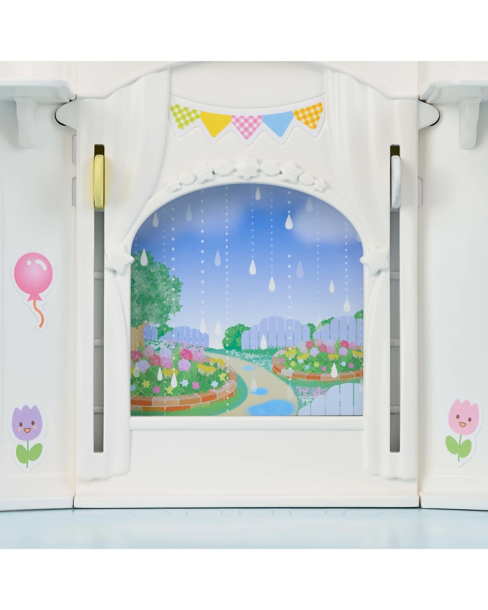 Sylvanian Families Sunny Castle Nursery - Image 19