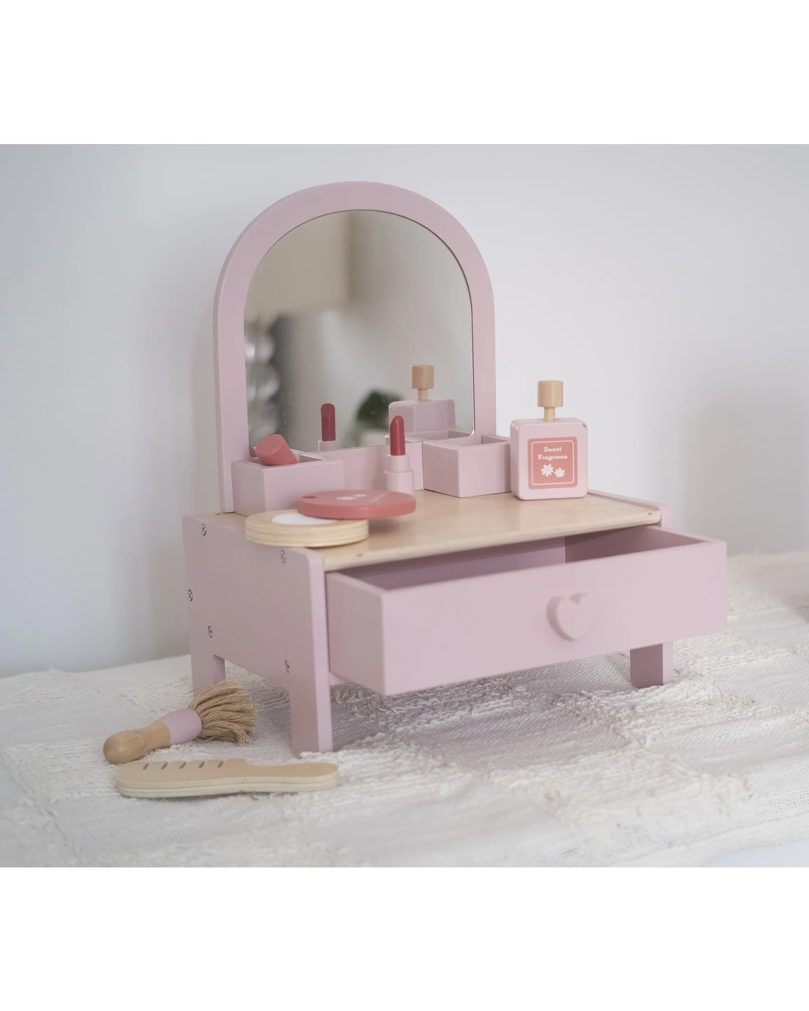 Jolie Vanity - Image 5