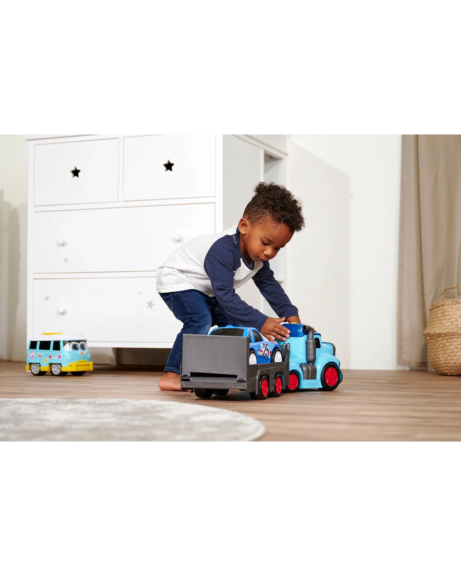 Junior Tommy Trucker - Image 11