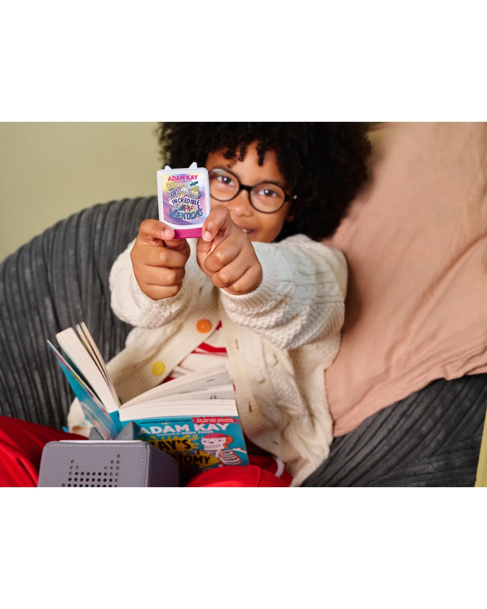Tonies Adam Kay - Incredible Inventions Book Tonie - Image 5