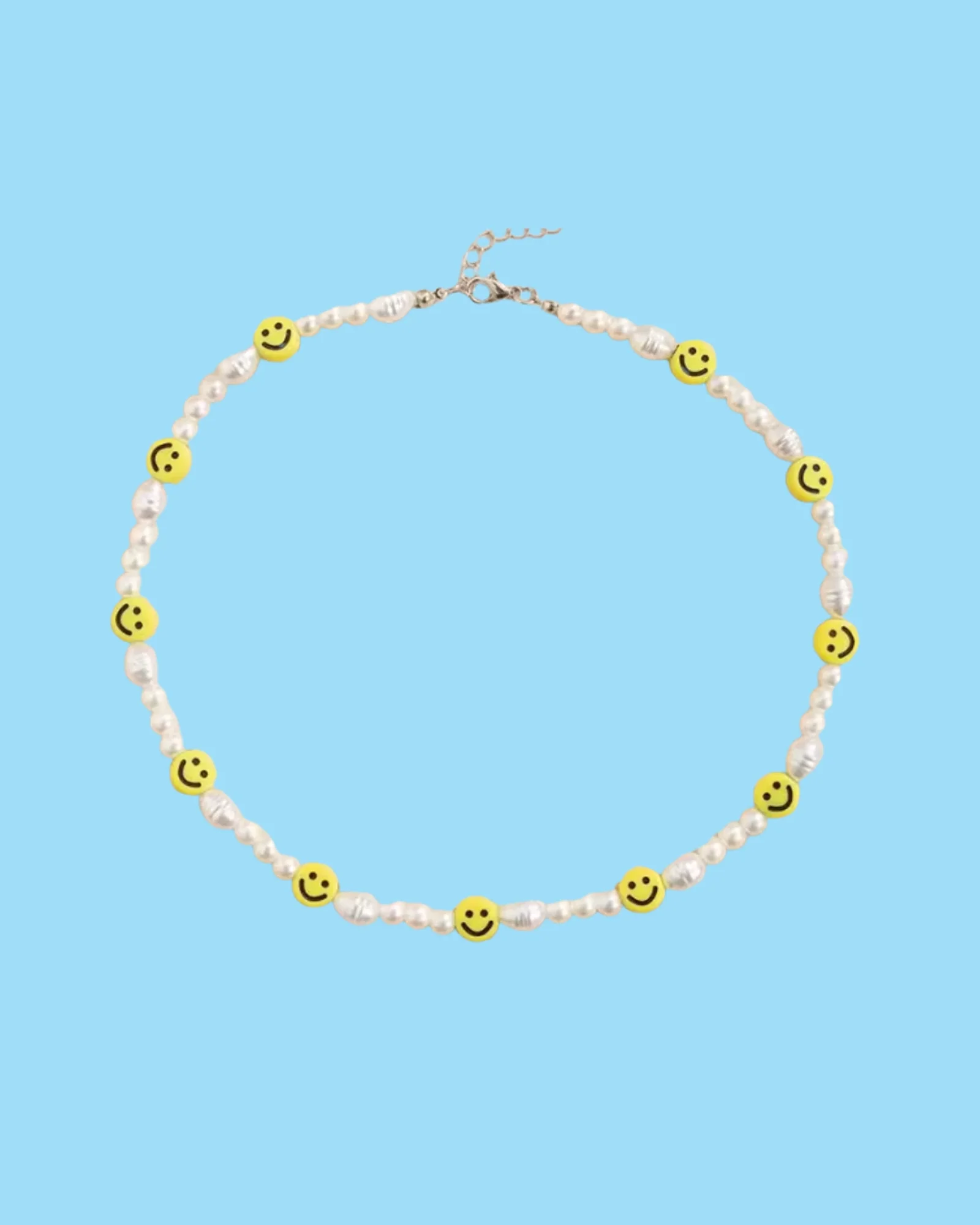Yo Road Face Smiley Pearl Necklace